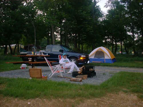 Campsite.jpeg (52906 bytes)