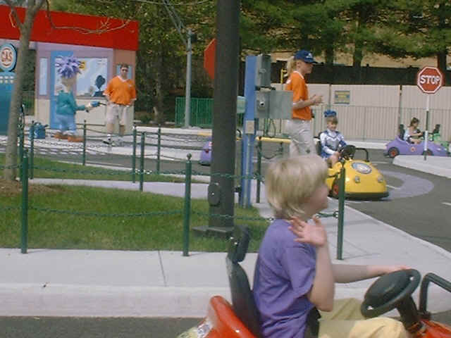 DSCF0005.JPG (89853 bytes)