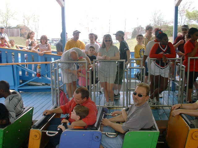 DSCF0007.JPG (84921 bytes)