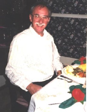 dad1.jpg (26038 bytes)