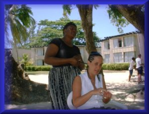 hairbraid.jpg (19943 bytes)
